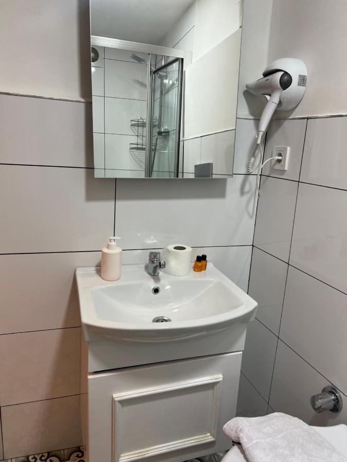 St Moscow Suites Taksim 이스탄불 외부 사진